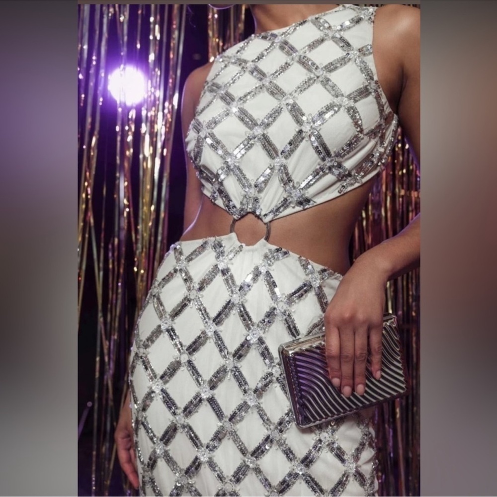 Embellished Cutout Gown - Picture 4 of 7